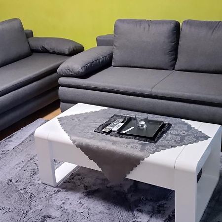 Komfortable Ferienwohnung In Floersheim-Weilbach Floersheim am Main Bagian luar foto